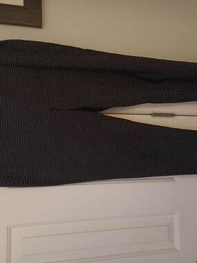 Chico's Black 'So Slimming' Pants with Gold Label